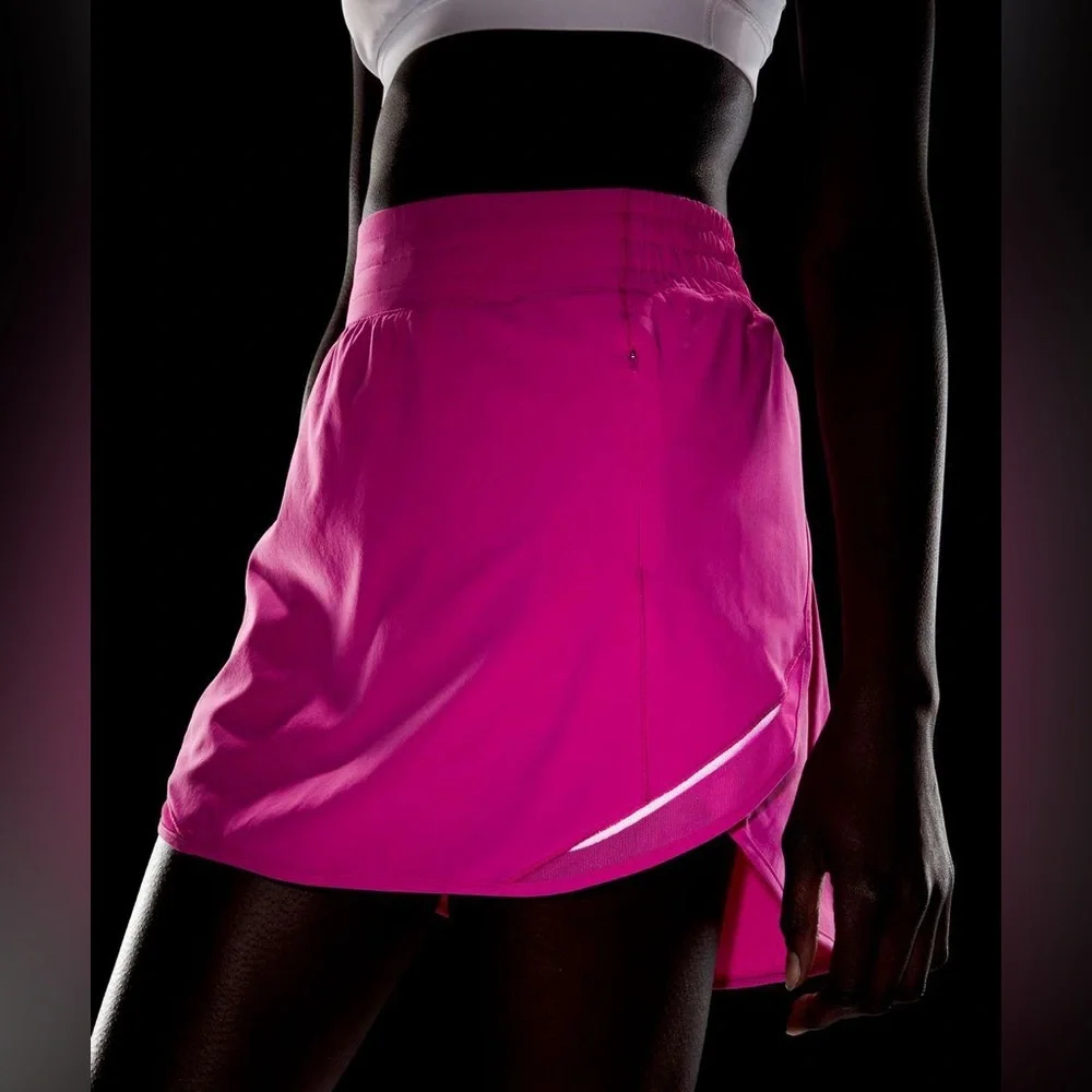 Lululemon Hotty Hot High-Rise Skirt in Sonic Pink Size 4